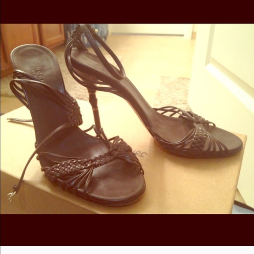 Host Pick wahoo!!!!!! Gucci sandals